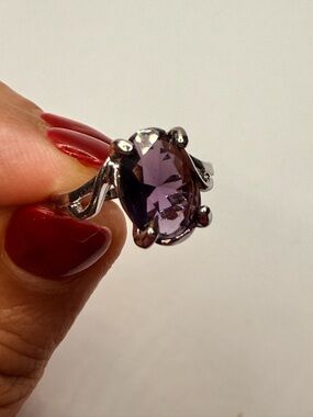 Purple stone ring - Size 7